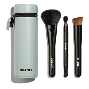 CHANEL Set of 3 Essential Brushes • Les Pinceaux de CHANEL with Leather Case
